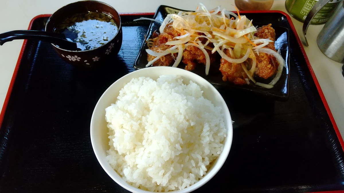 唯一の楽しみはお昼ご飯　幡龍の鶏南蛮定食